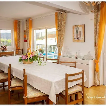 Oda ve Kahvaltı Vale Flores