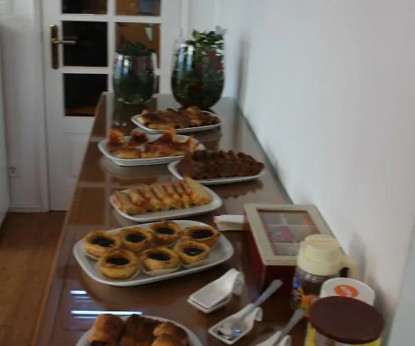 Bed & Breakfast Vale Flores 4*