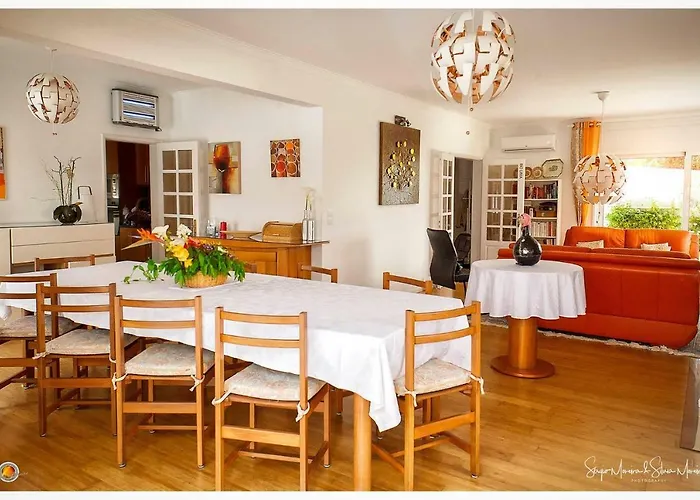 Vale Flores Bed & Breakfast 4*